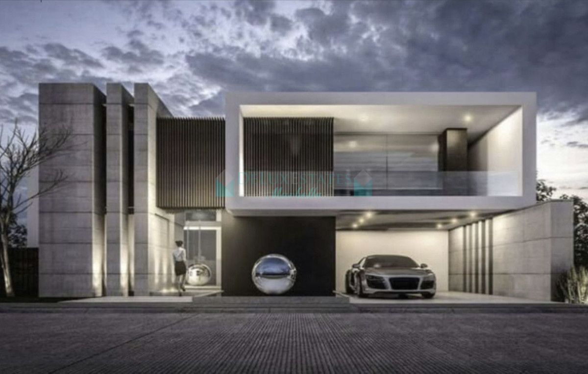 Villa for sale in Benahavis