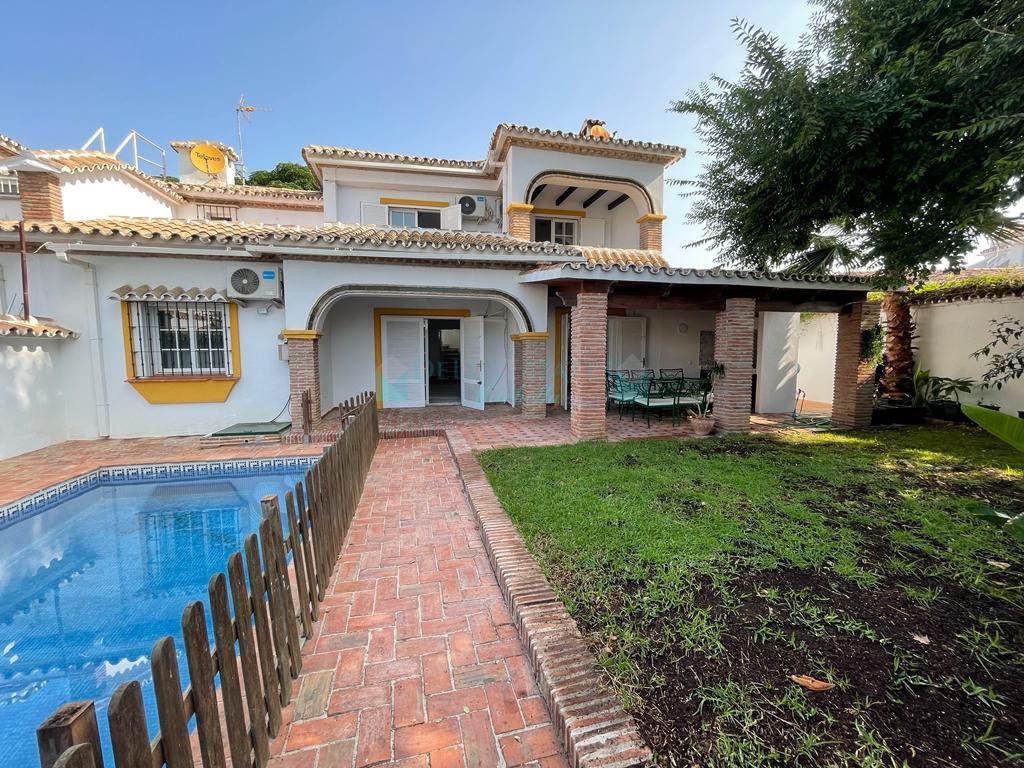 Villa en alquiler en Marbella