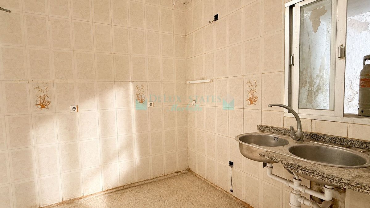 Town House for sale in Ojen
