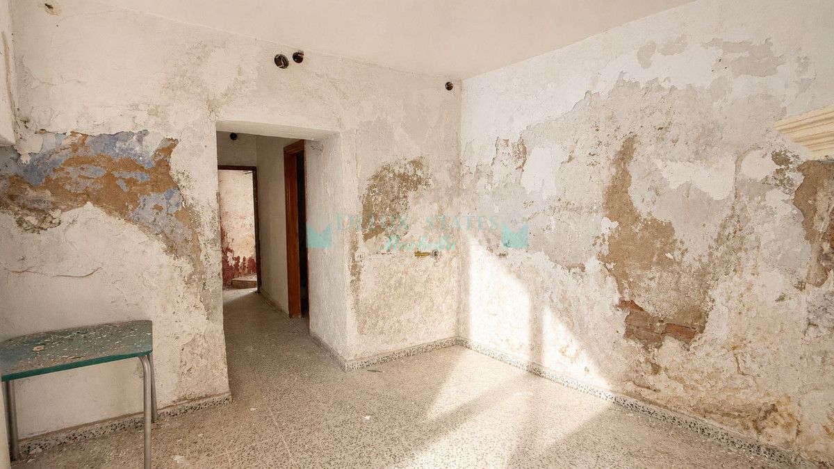 Town House for sale in Ojen