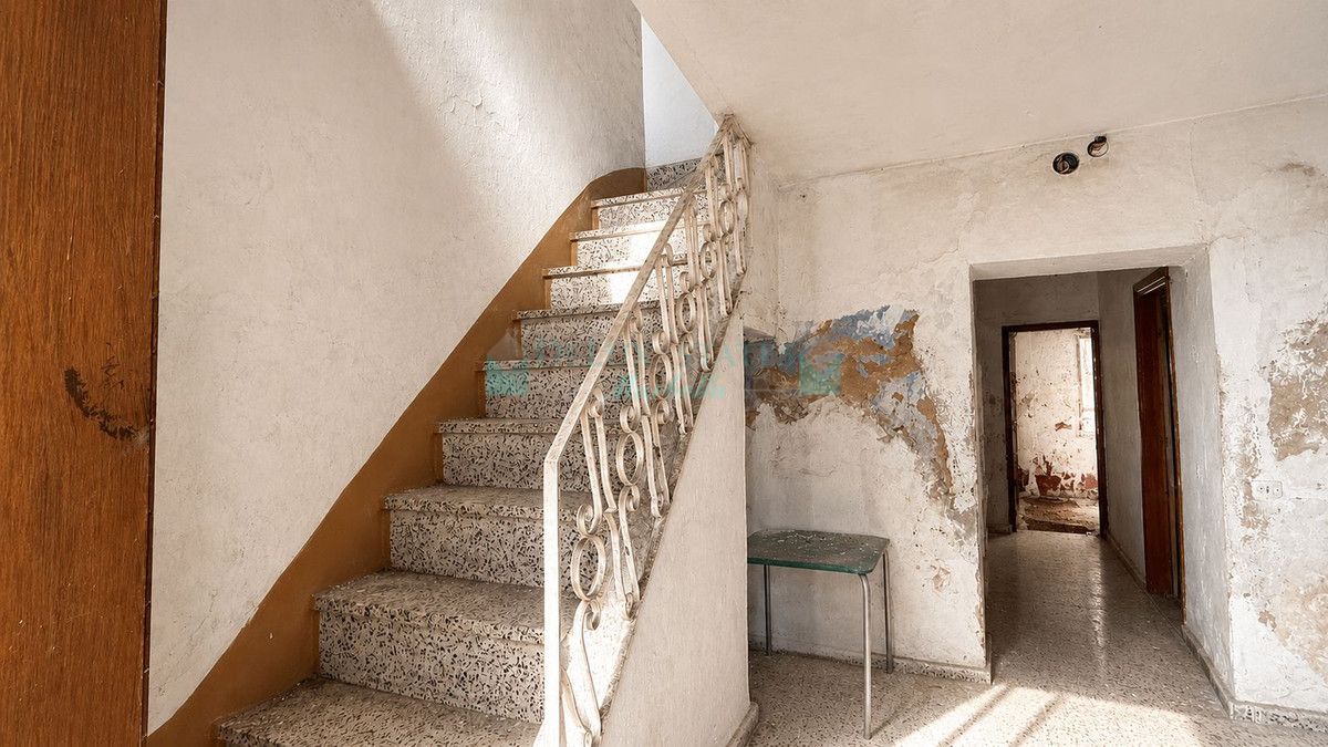 Town House for sale in Ojen