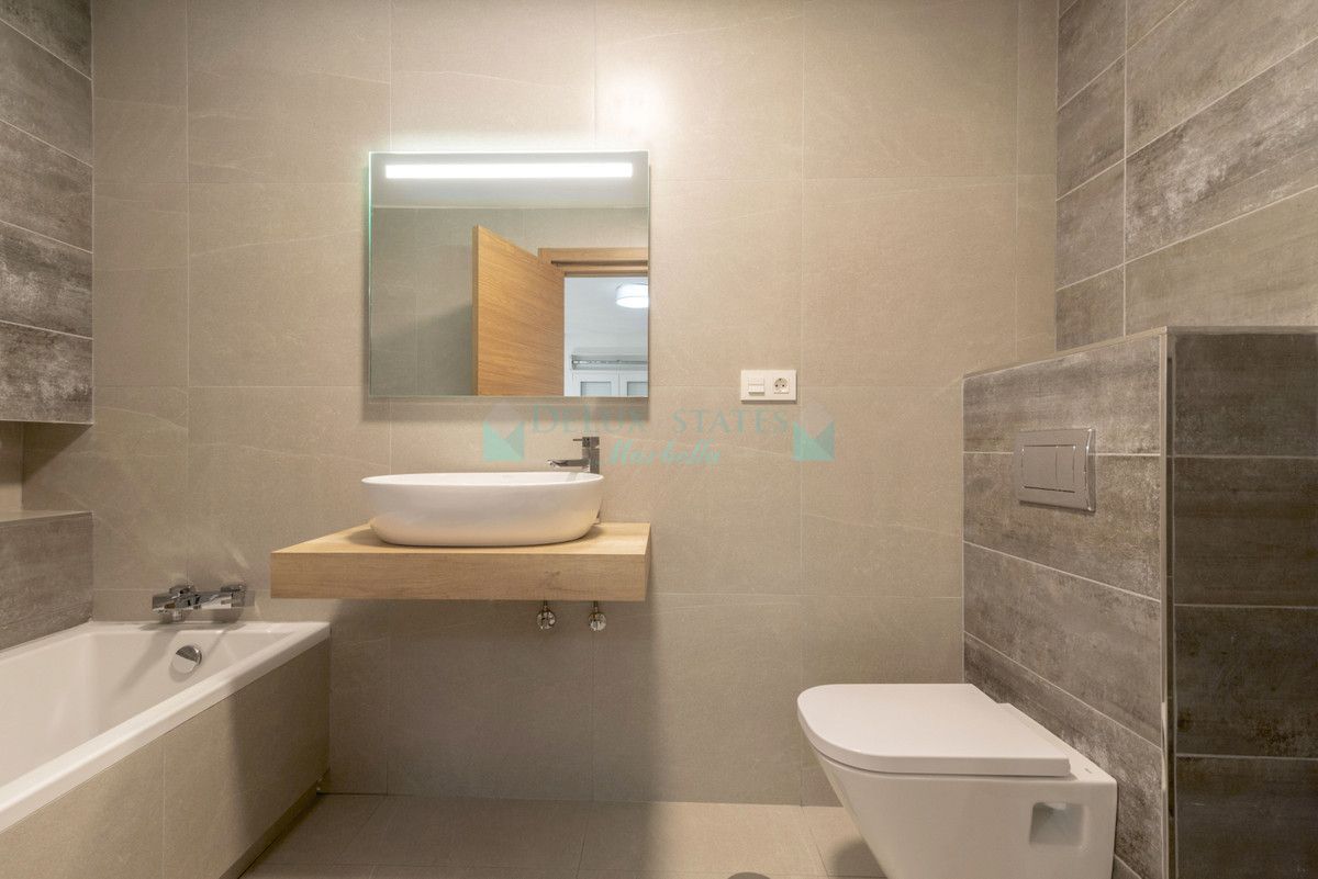 Apartment for rent in Marbella - Puerto Banus