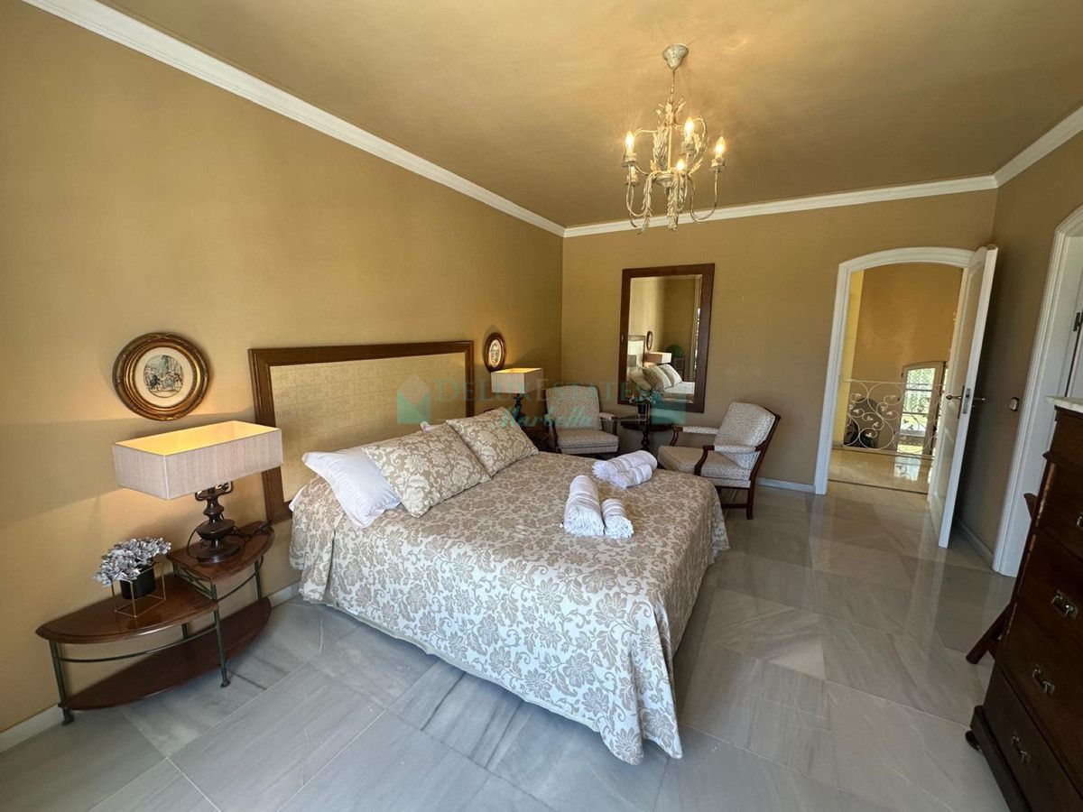 Villa for rent in Marbella