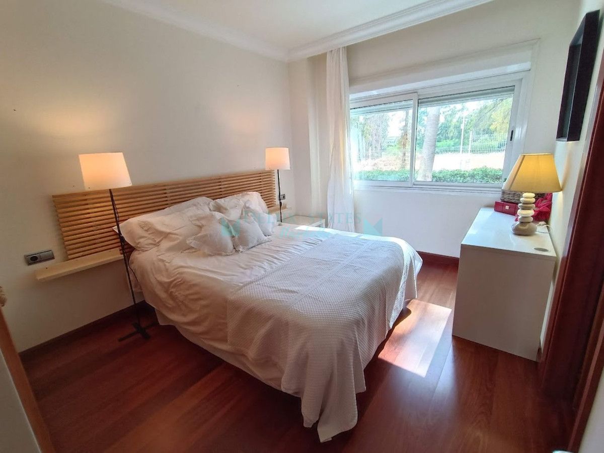Ground Floor Apartment for sale in Marbella - Puerto Banus