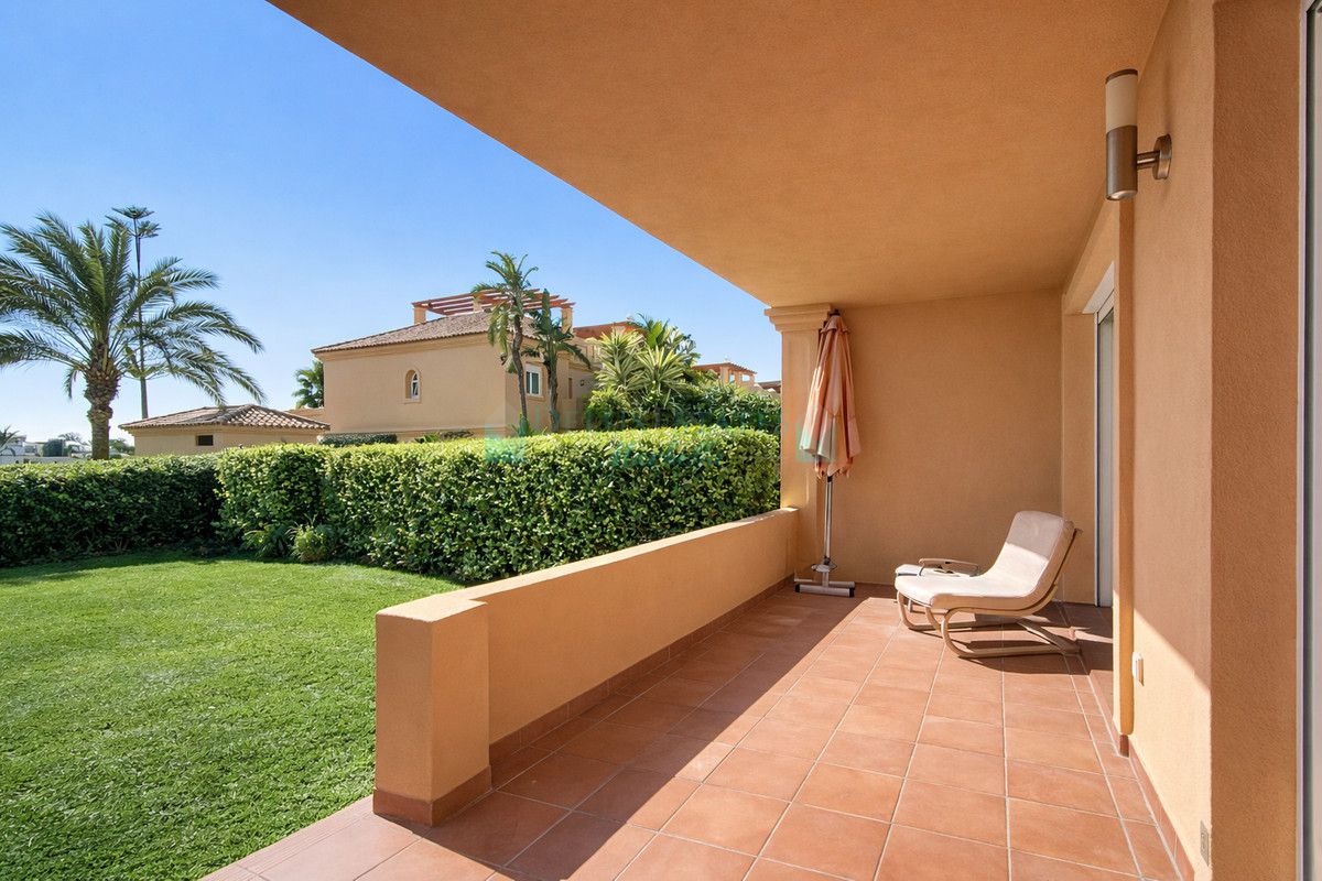 Town House for sale in Estepona