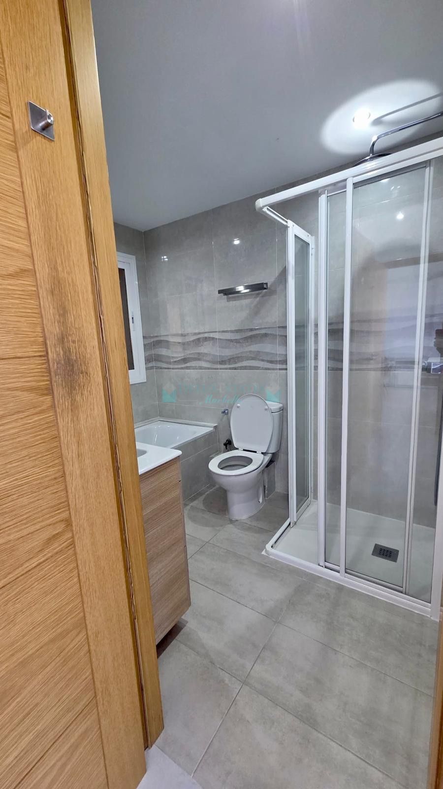 Penthouse for sale in Estepona