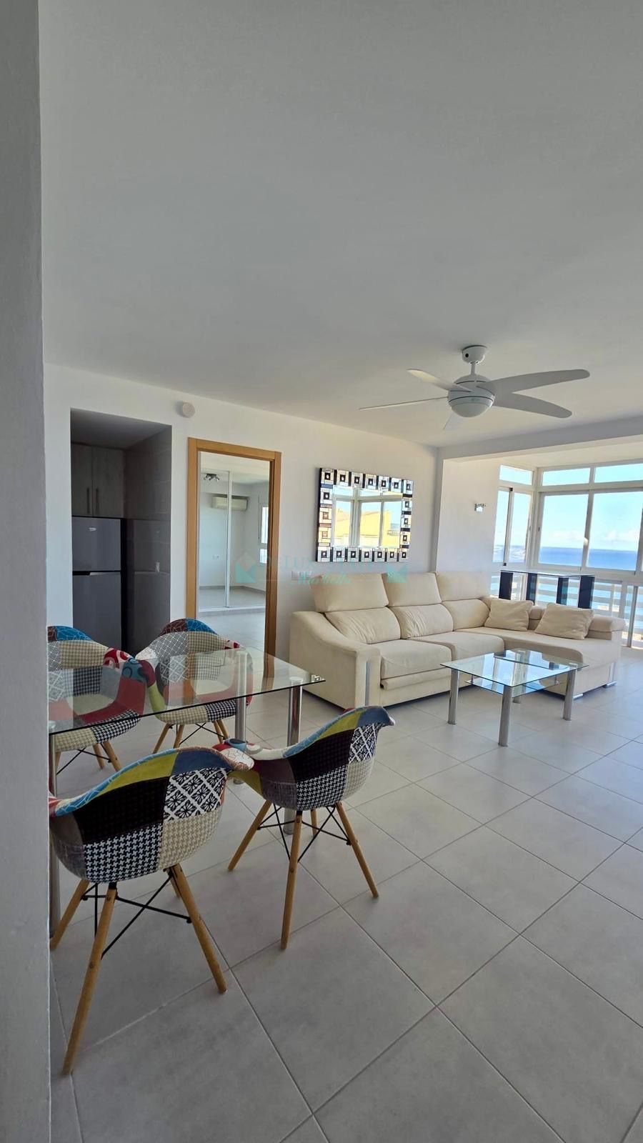 Penthouse for sale in Estepona