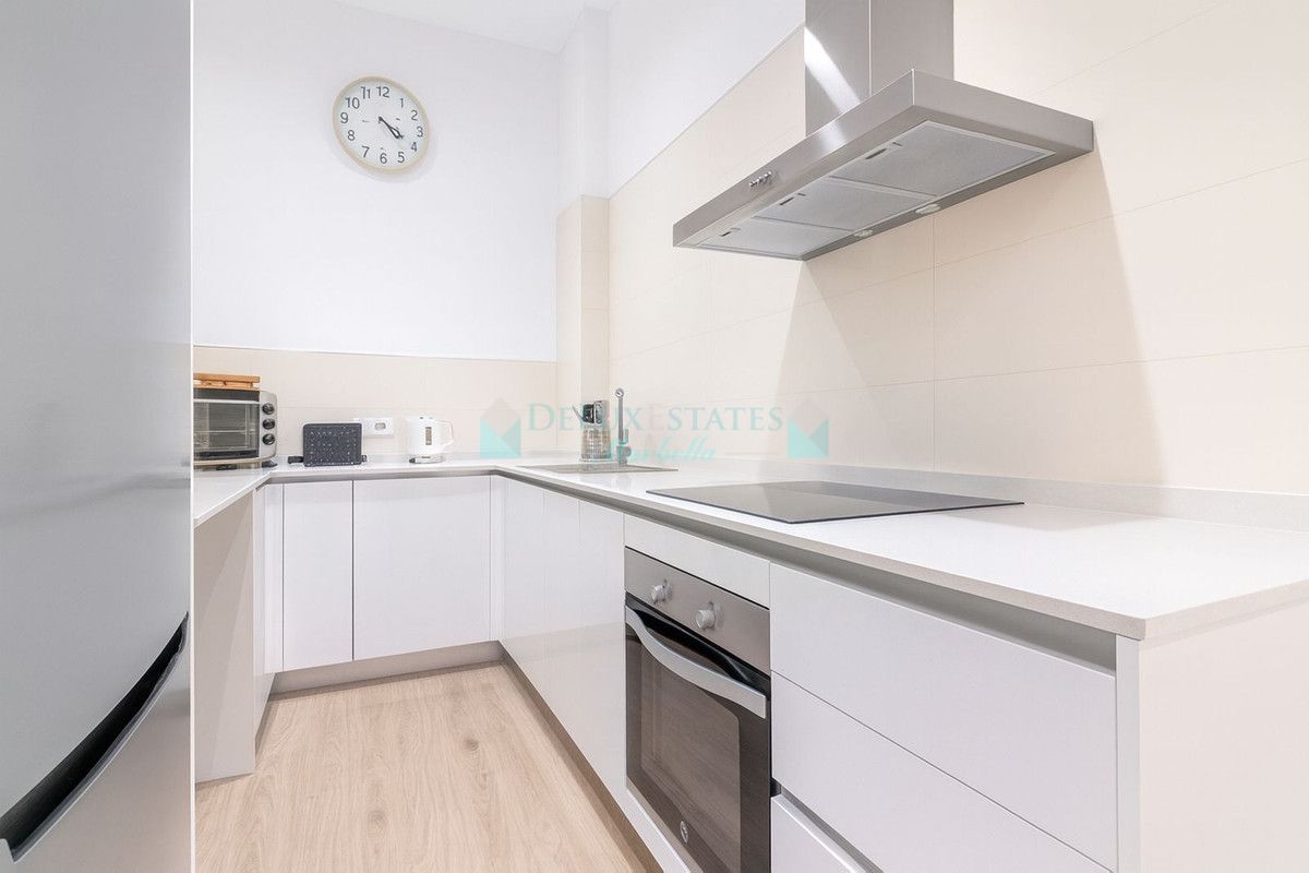 Ground Floor Apartment for sale in Benahavis