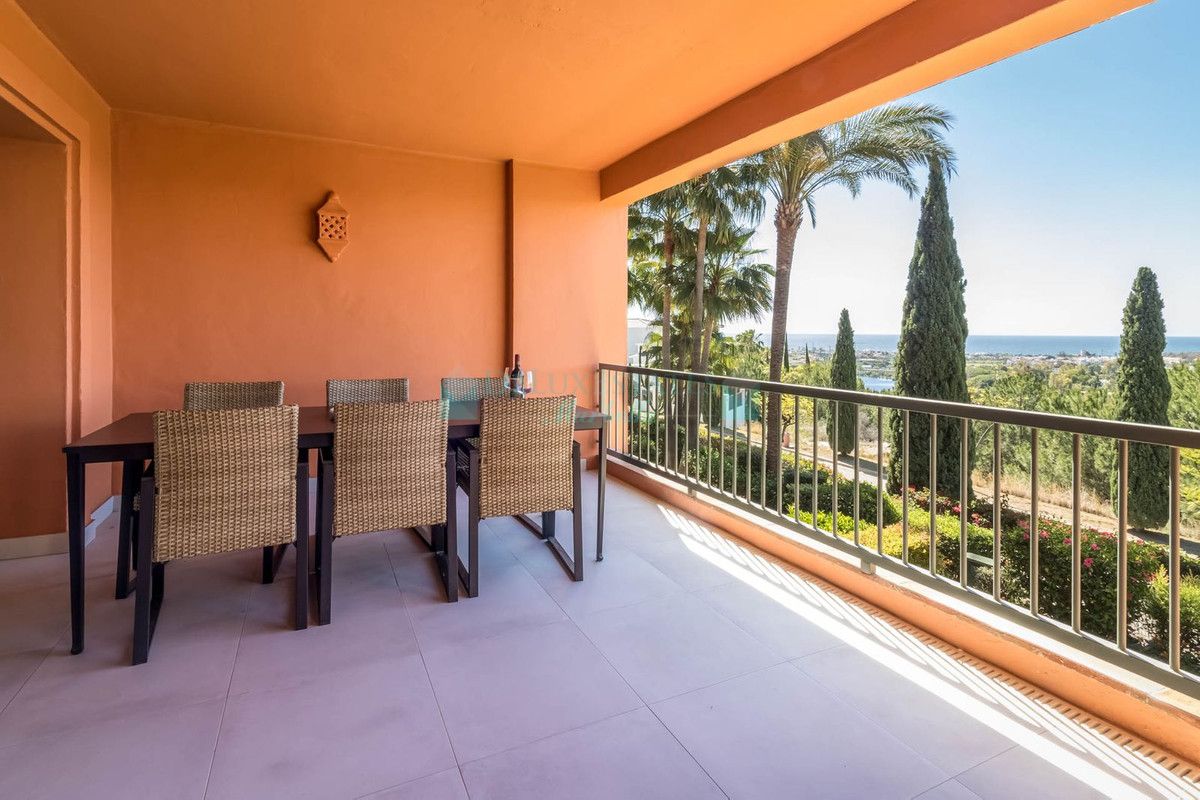 Apartamento en venta en Los Flamingos, Benahavis