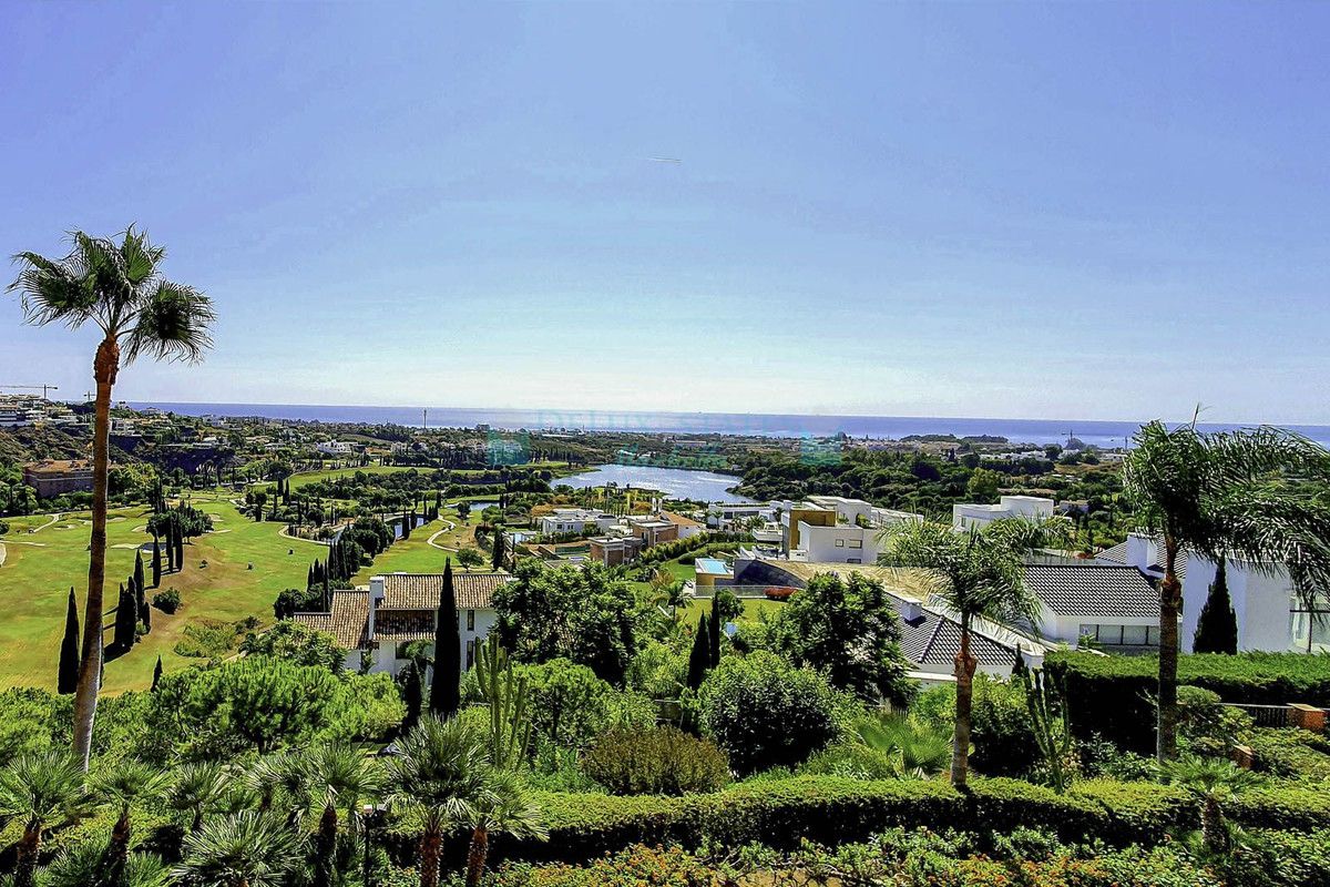 Apartamento en venta en Los Flamingos, Benahavis