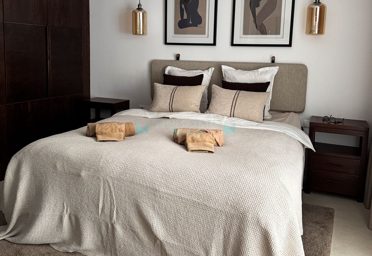 Villa for rent in Benahavis