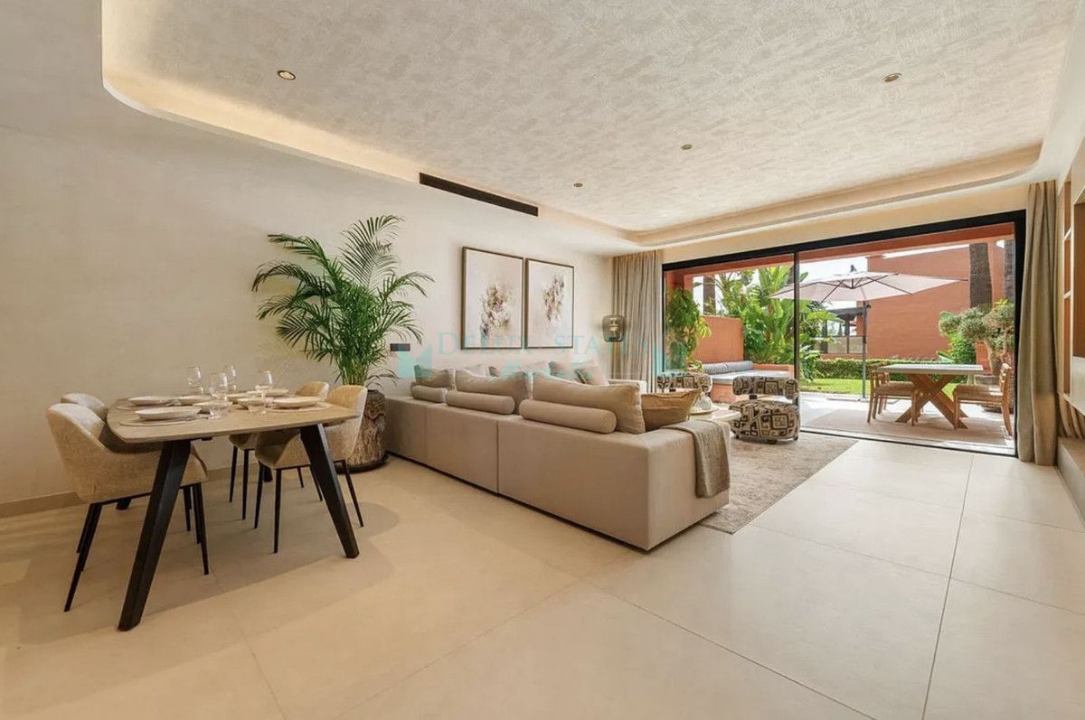 Semi Detached Villa for rent in Marbella Golden Mile