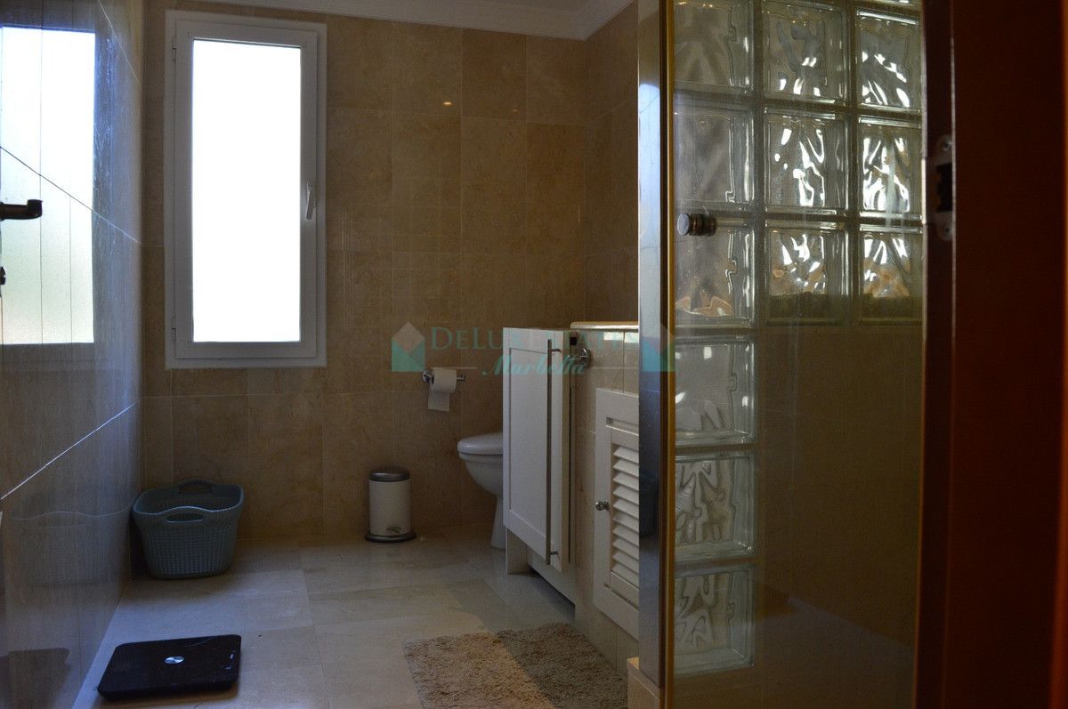Apartment for sale in Nueva Andalucia