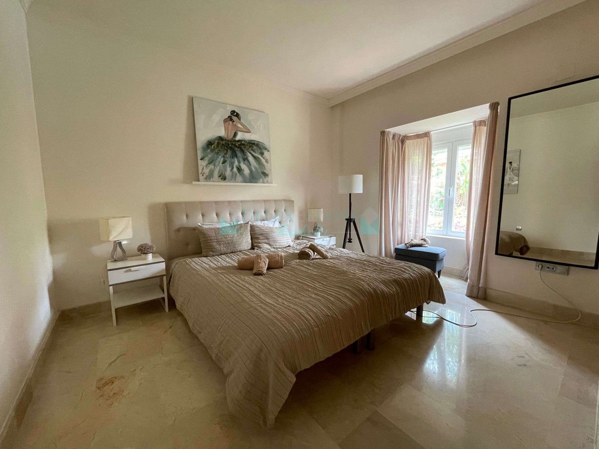 Apartment for sale in Nueva Andalucia