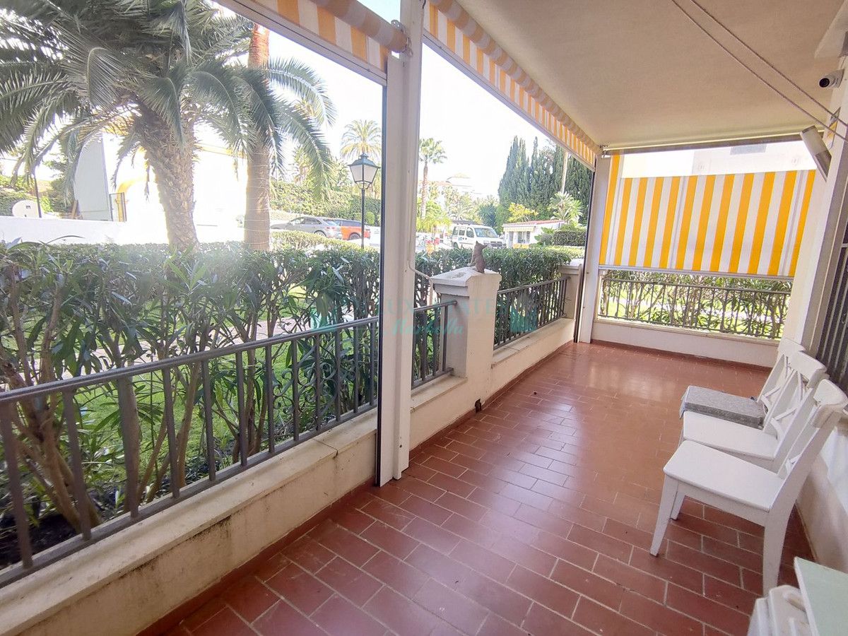 Ground Floor Apartment for sale in Marbella - Puerto Banus