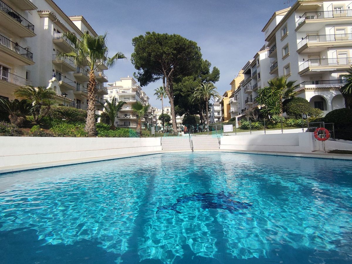 Ground Floor Apartment for sale in Marbella - Puerto Banus