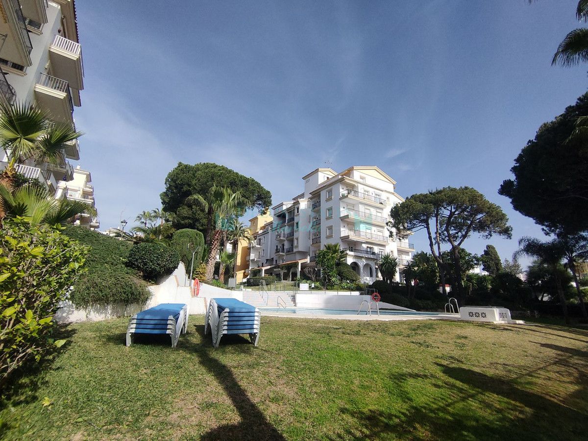 Ground Floor Apartment for sale in Marbella - Puerto Banus
