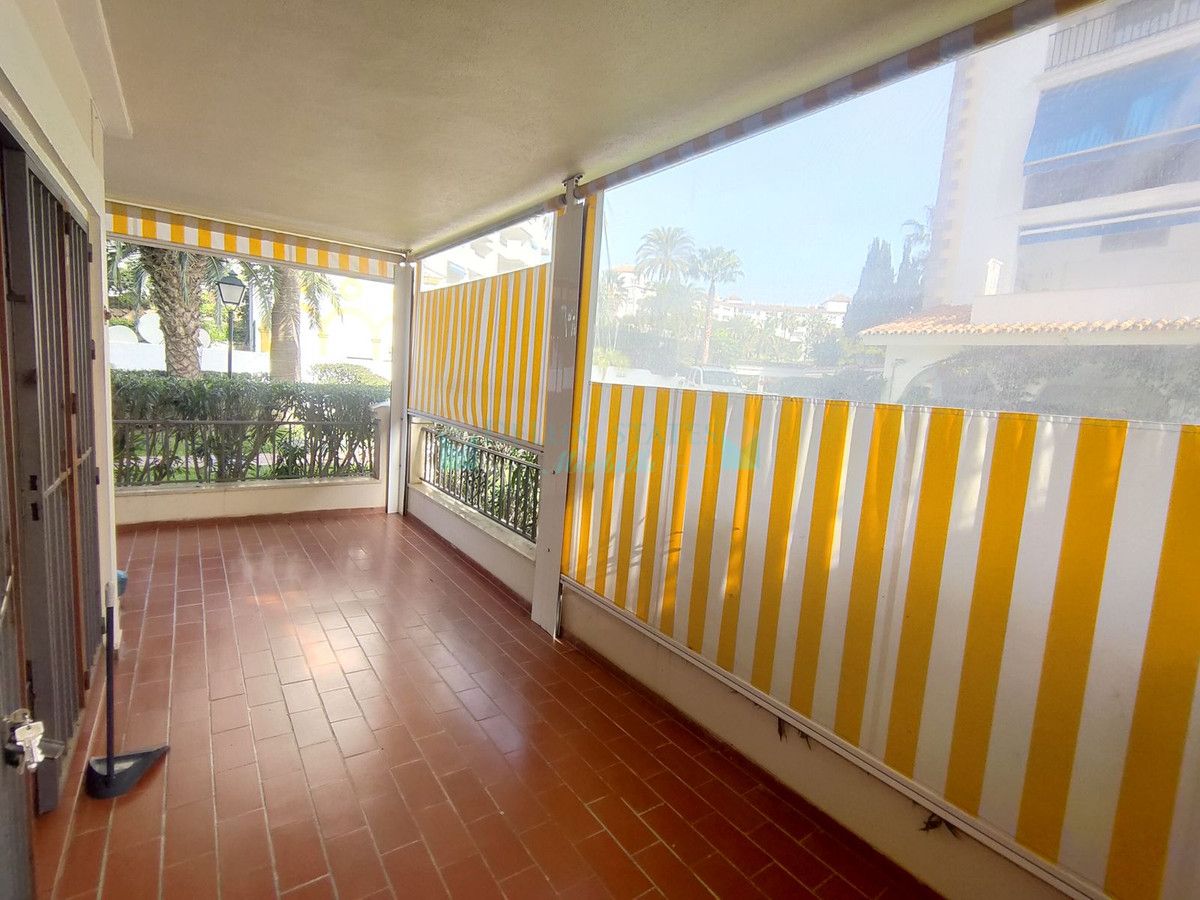 Ground Floor Apartment for sale in Marbella - Puerto Banus