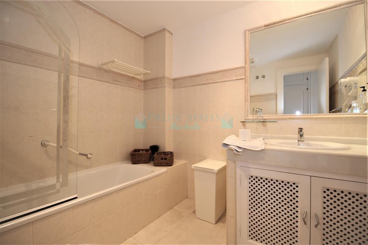 Ground Floor Apartment for rent in Estepona
