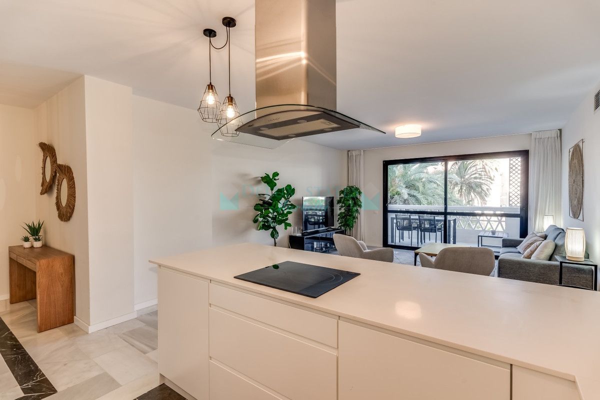 Apartment for sale in Marbella - Puerto Banus