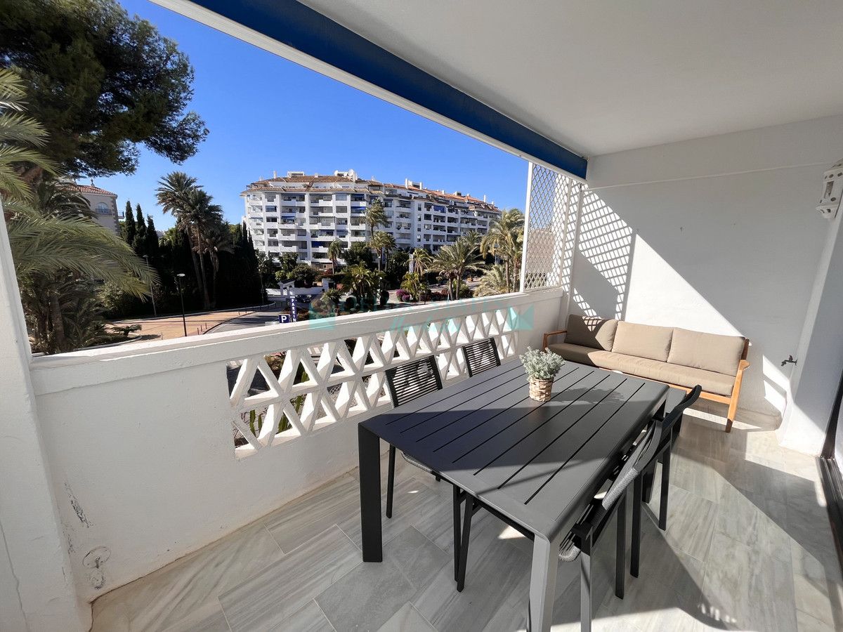 Apartment for sale in Marbella - Puerto Banus