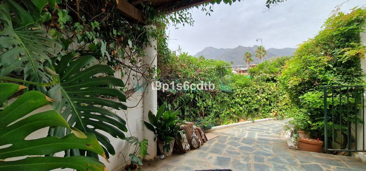 Villa for sale in Marbella