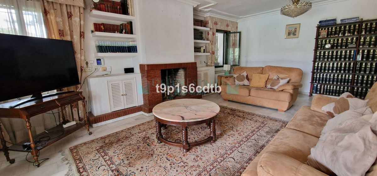 Villa for sale in Marbella