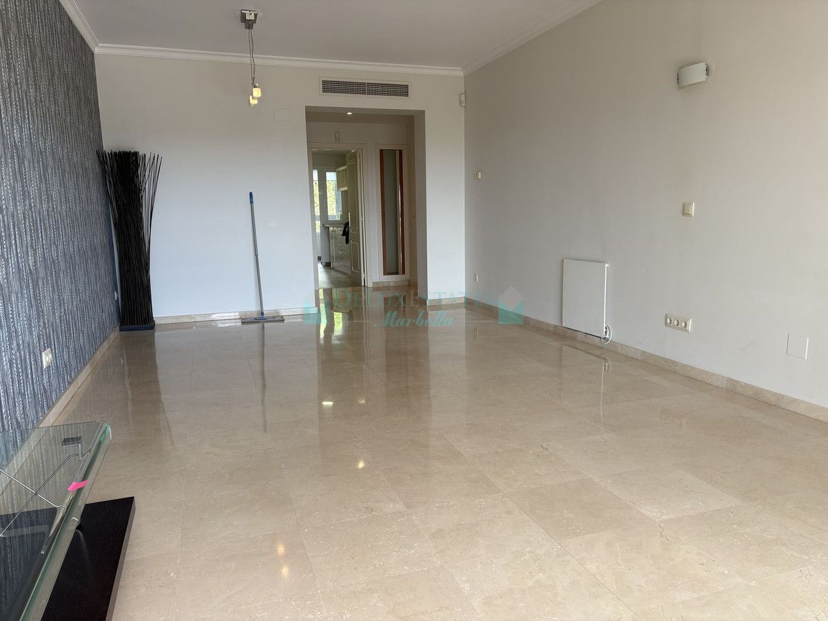 Apartment for sale in La Quinta, Benahavis
