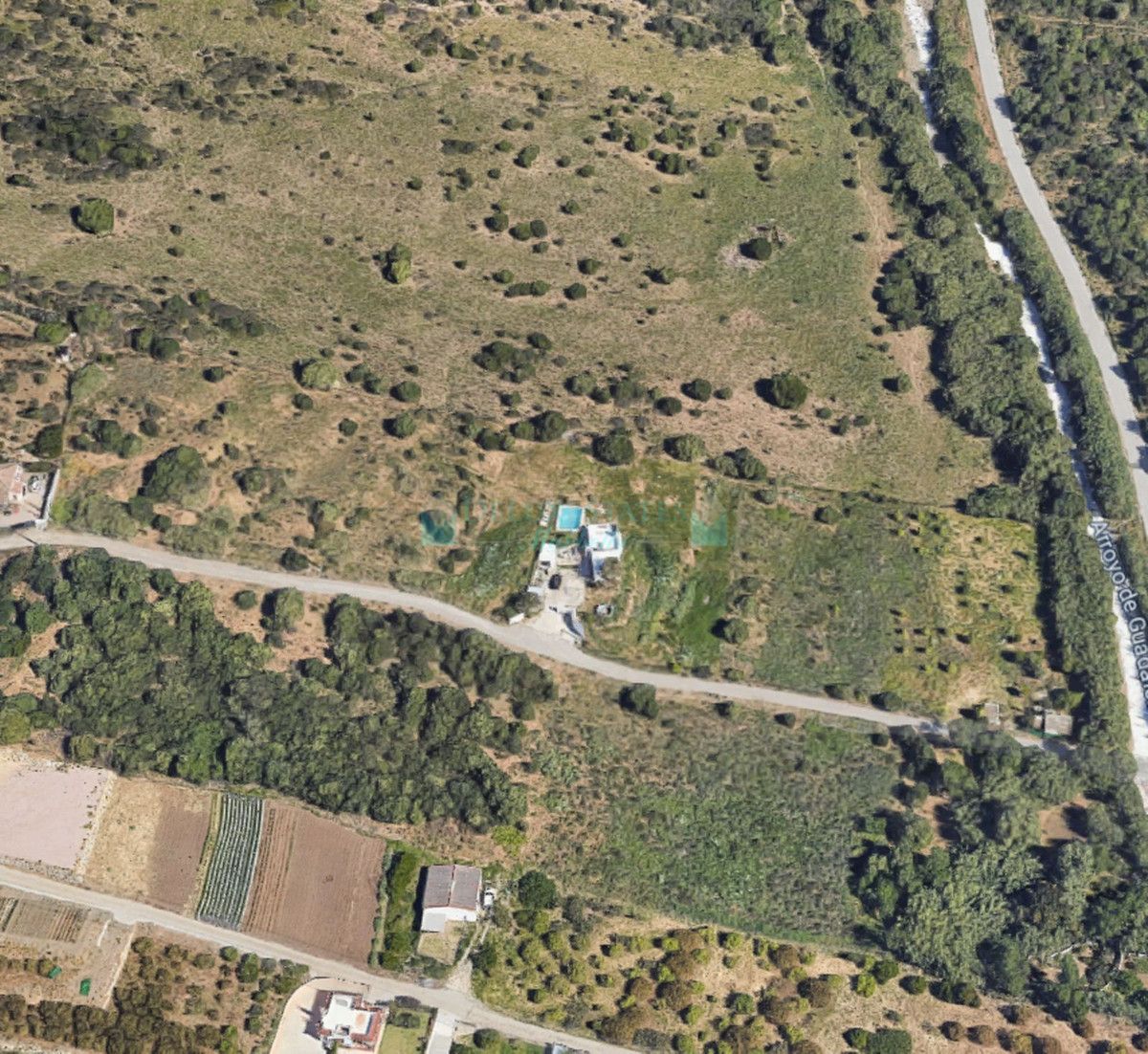 Plot for sale in Estepona
