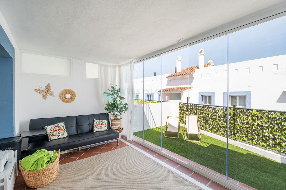 Ground Floor Apartment for sale in Benahavis