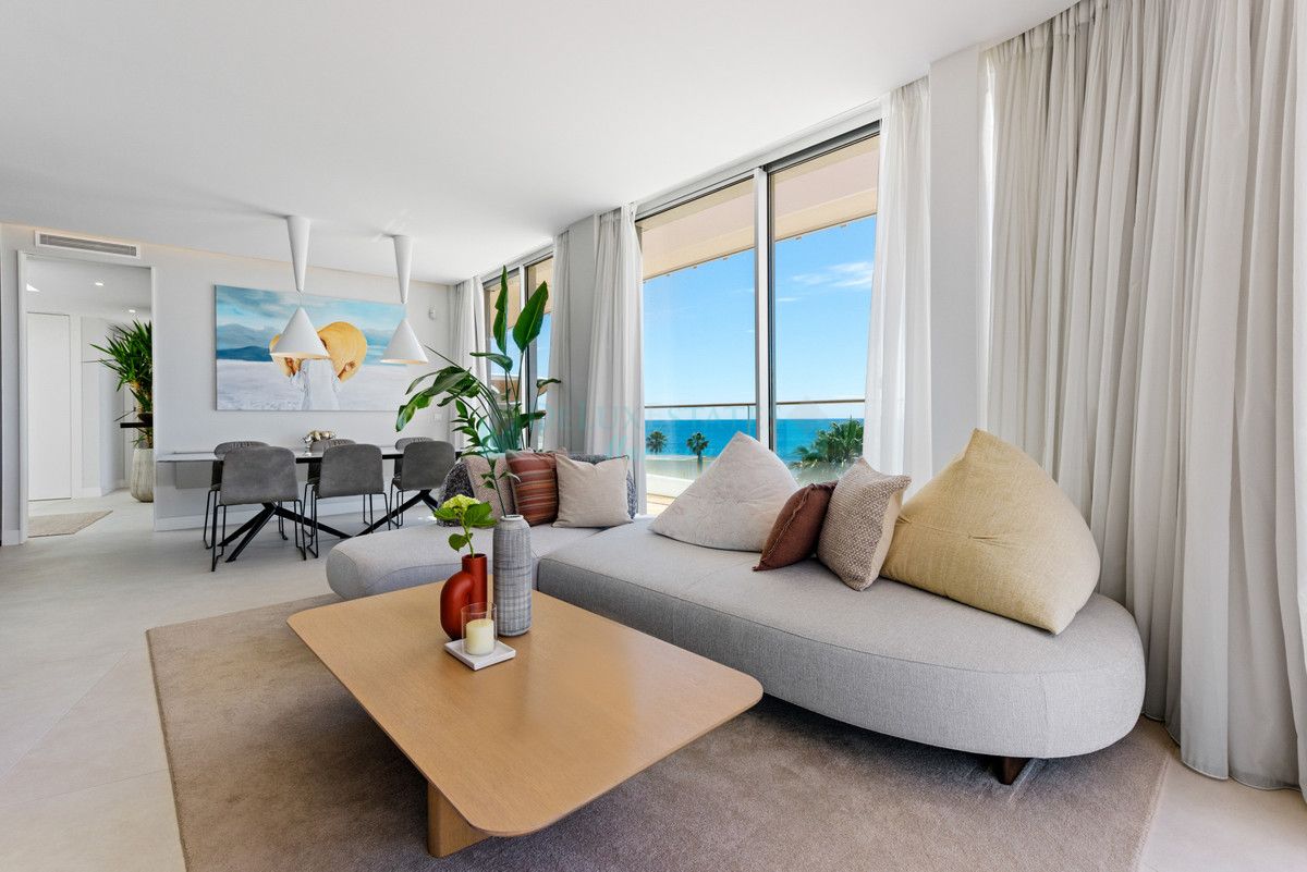 Penthouse for sale in Estepona