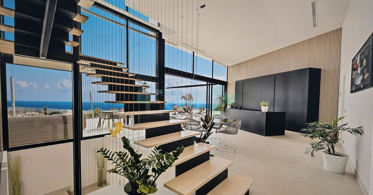Villa for sale in Los Altos de los Monteros, Marbella East