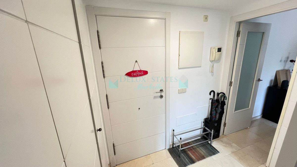 Apartment for sale in Estepona