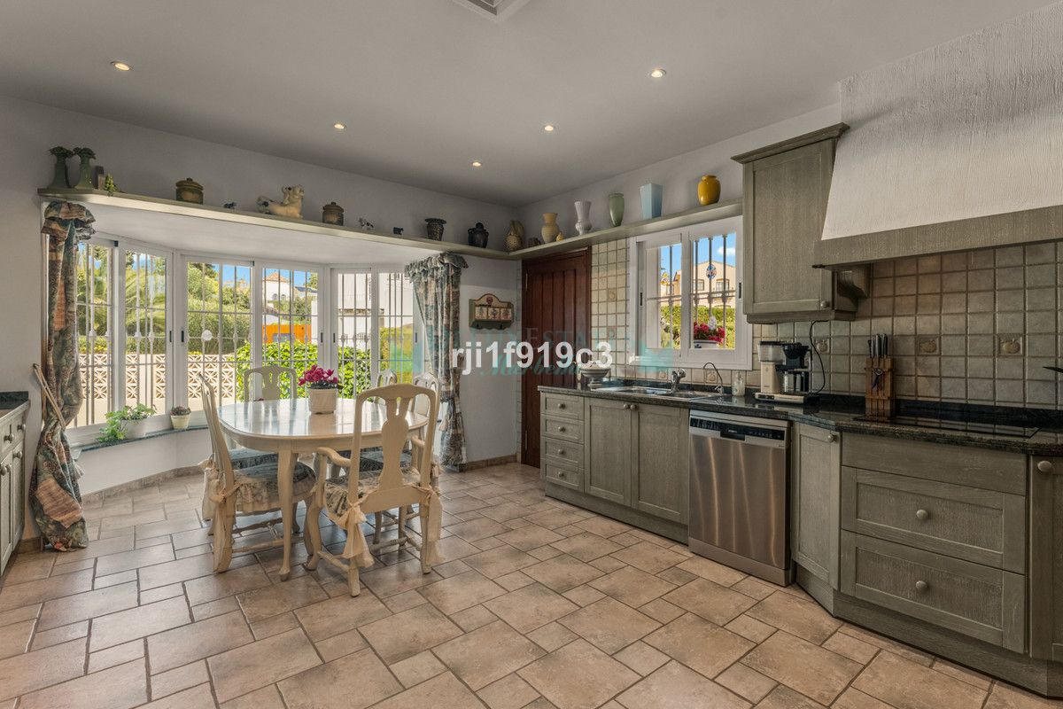 Villa for sale in Elviria, Marbella East