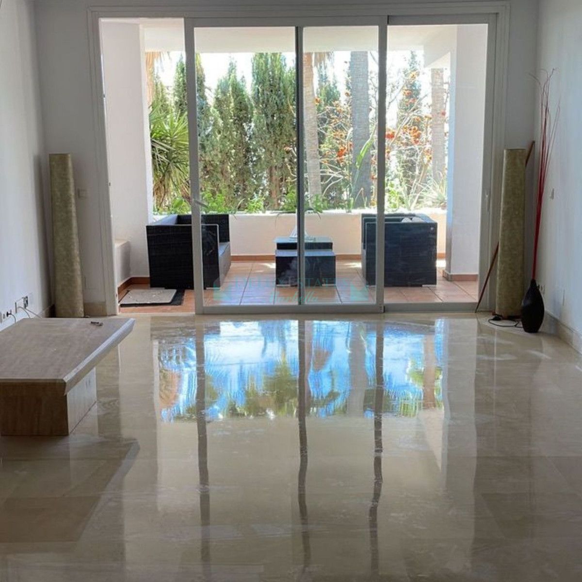 Ground Floor Apartment for sale in Nueva Andalucia