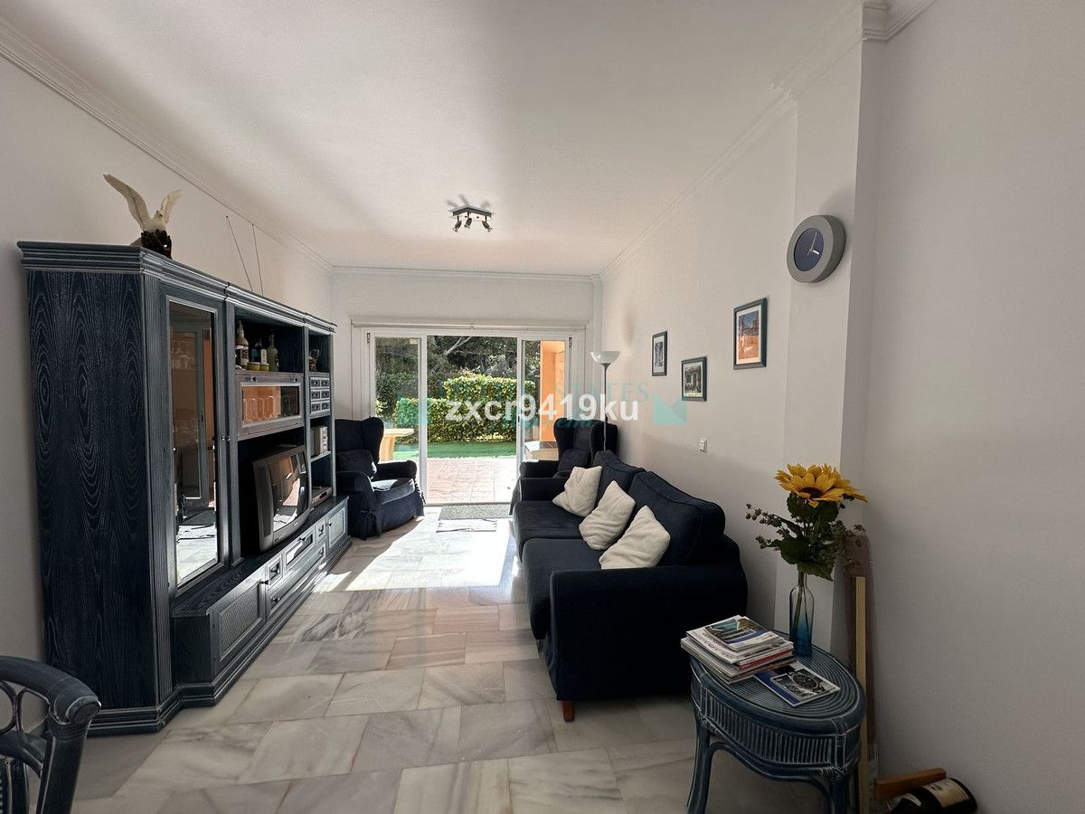 Ground Floor Apartment for sale in Carib Playa, Marbella East