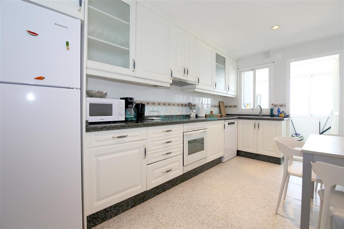 Apartment for rent in Estepona