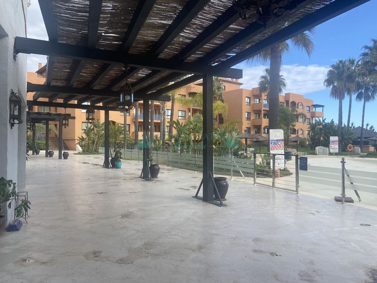 Apartment for sale in Benahavis