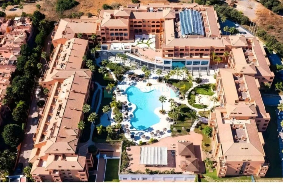 Apartment for sale in Benahavis