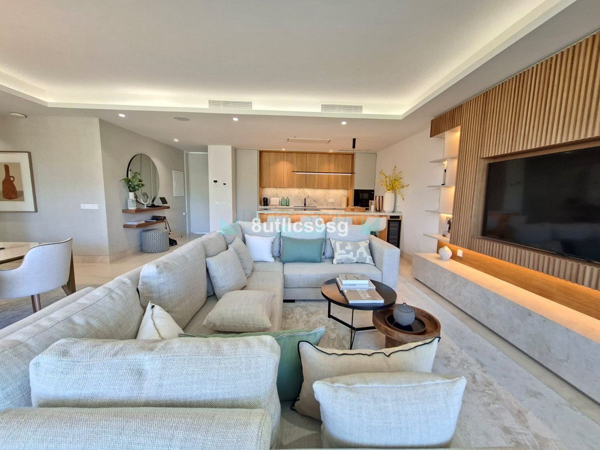 Apartment for sale in Aloha, Nueva Andalucia