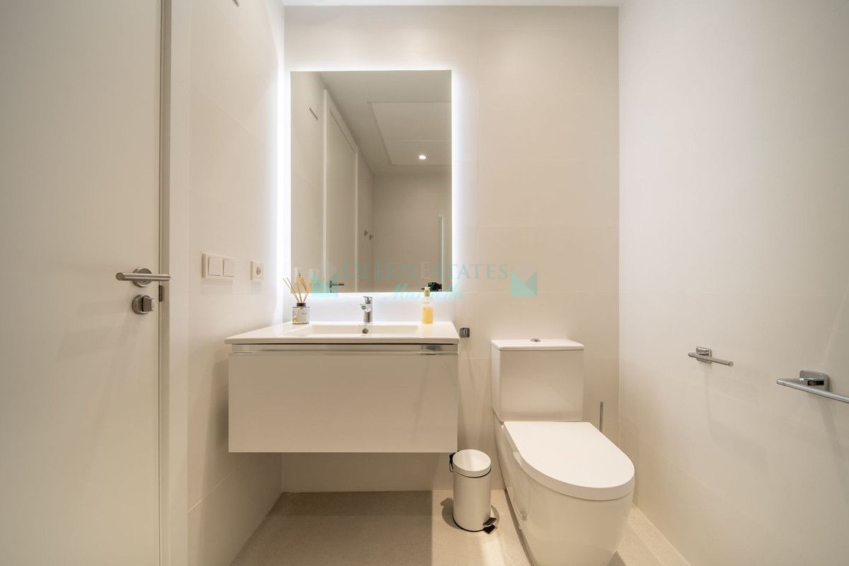 Semi Detached Villa for sale in Marbella