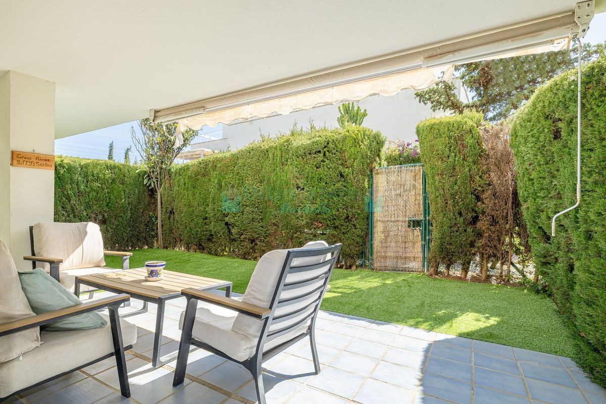 Ground Floor Apartment for sale in Nueva Andalucia