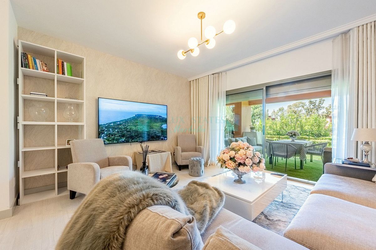 Ground Floor Apartment for sale in Estepona