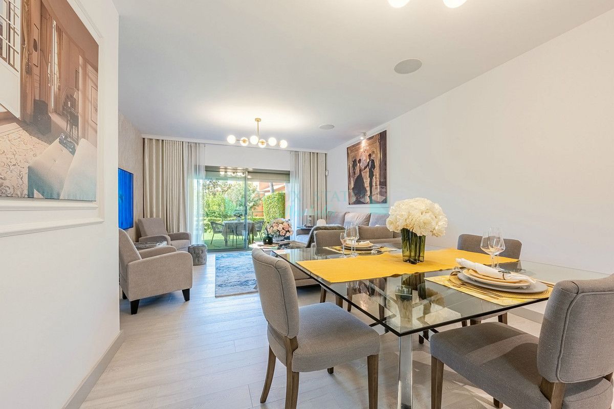 Ground Floor Apartment for sale in Estepona