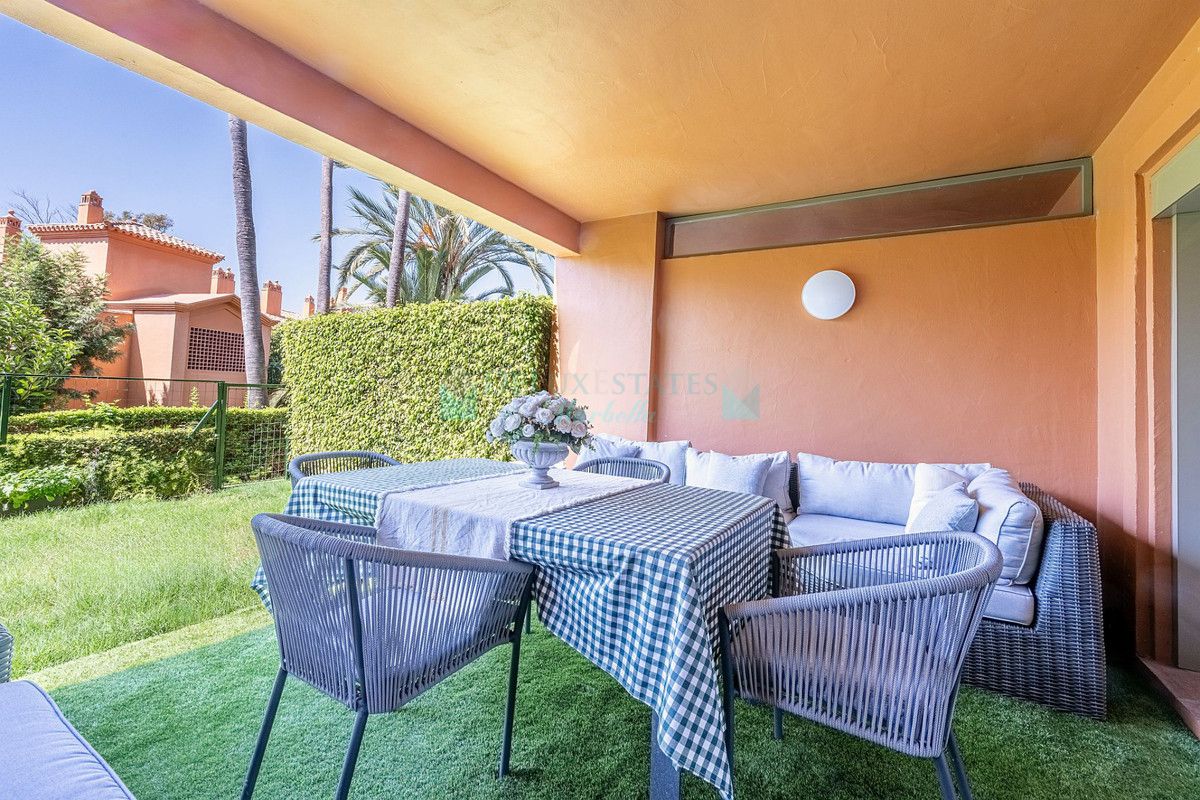 Ground Floor Apartment for sale in Estepona