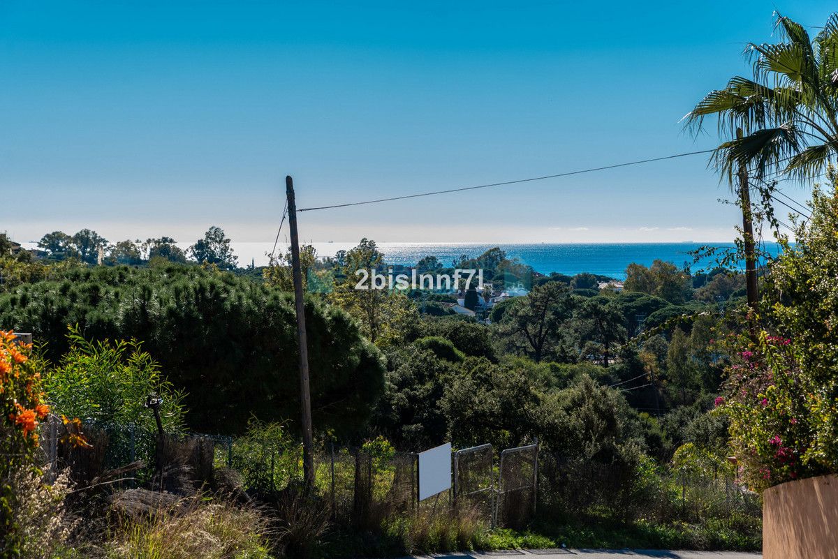 Residential Plot for sale in Elviria, Marbella East