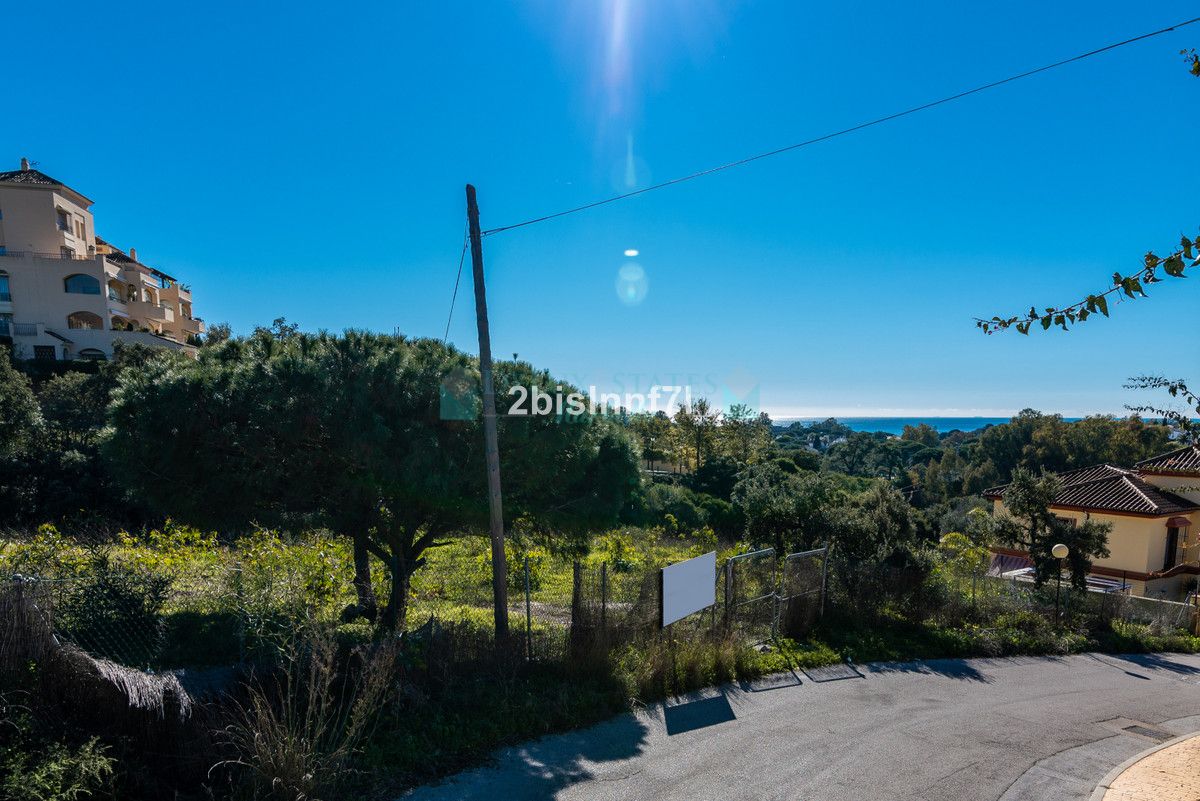 Residential Plot for sale in Elviria, Marbella East