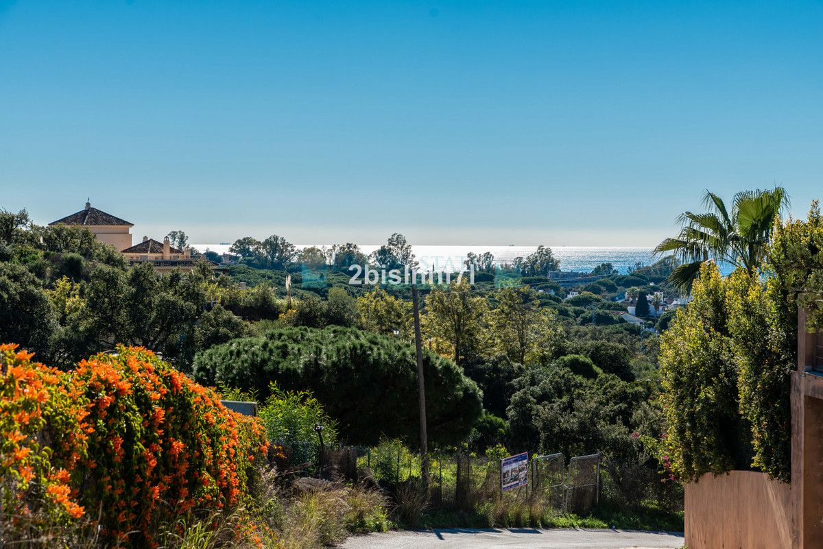 Residential Plot for sale in Elviria, Marbella East