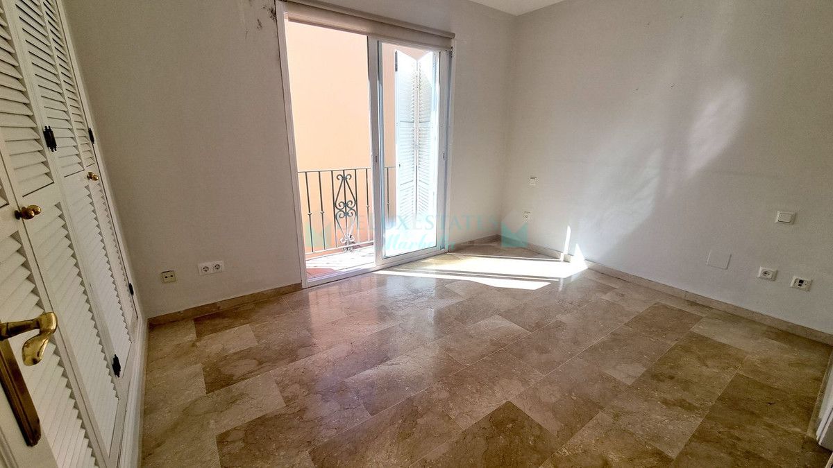 Adosado en venta en Nueva Andalucia