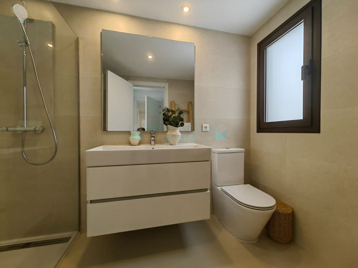 Ground Floor Apartment for sale in Estepona